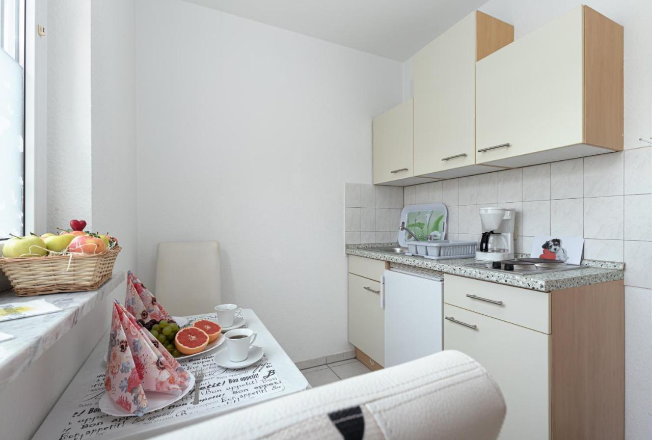 Appartamento Haus Delphin Porec Esterno foto