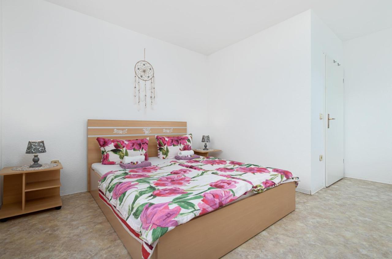 Appartamento Haus Delphin Porec Esterno foto